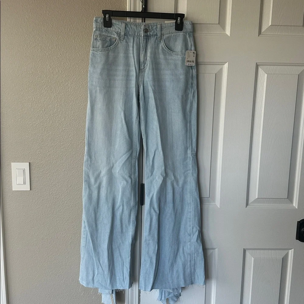 NWT We The Free LIVE WIRE FLARE JEANS - Picture 8 of 16